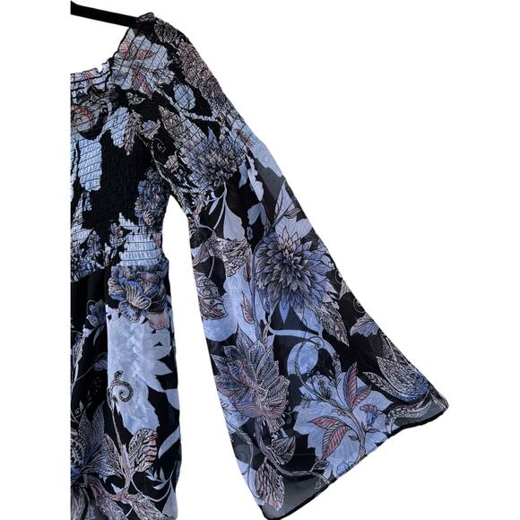 Floral Smocked Blouse Sz M Bell Sleeve Coquette Flowy Boho Feminine Peasant Art - Picture 4 of 14